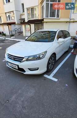 Honda Accord  2013