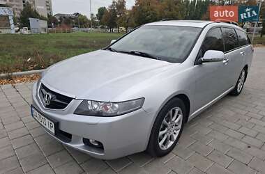 Honda Accord  2004