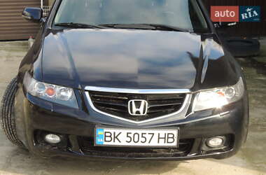 Honda Accord  2003