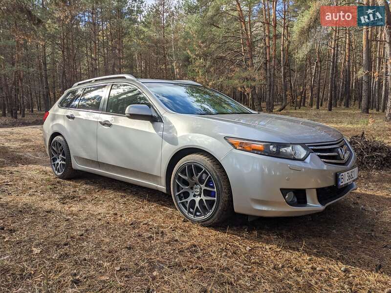 Універсал Honda Accord