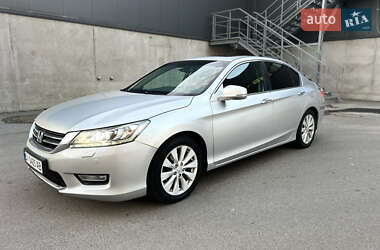 Honda Accord  2013