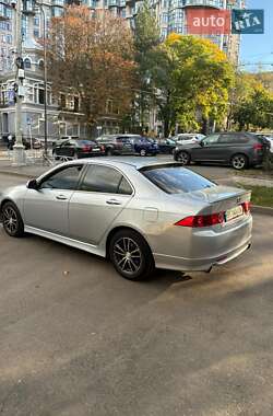 Honda Accord 2005