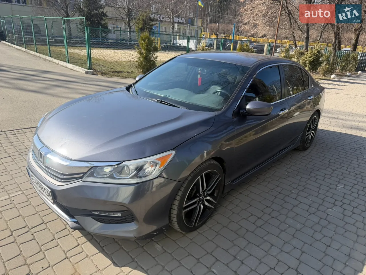 2017 Honda Accord - мініатюра 2