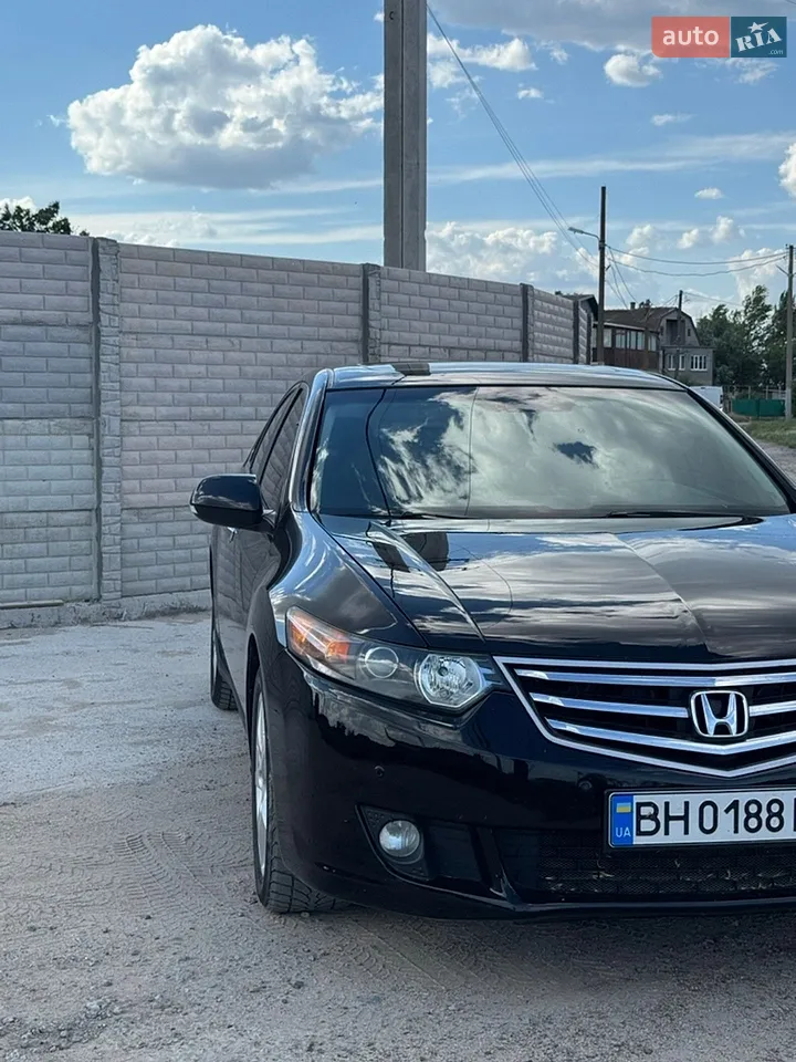 2010 Honda Accord - мініатюра 2
