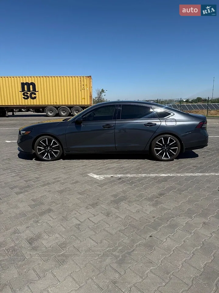 2024 Honda Accord - фото 1