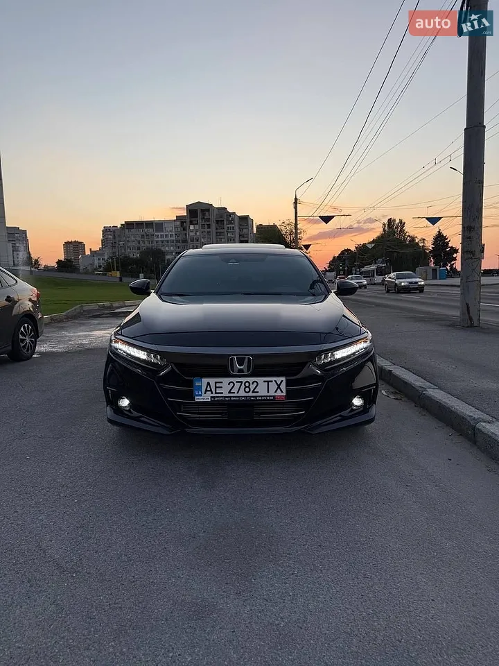 2021 Honda Accord - фото 1