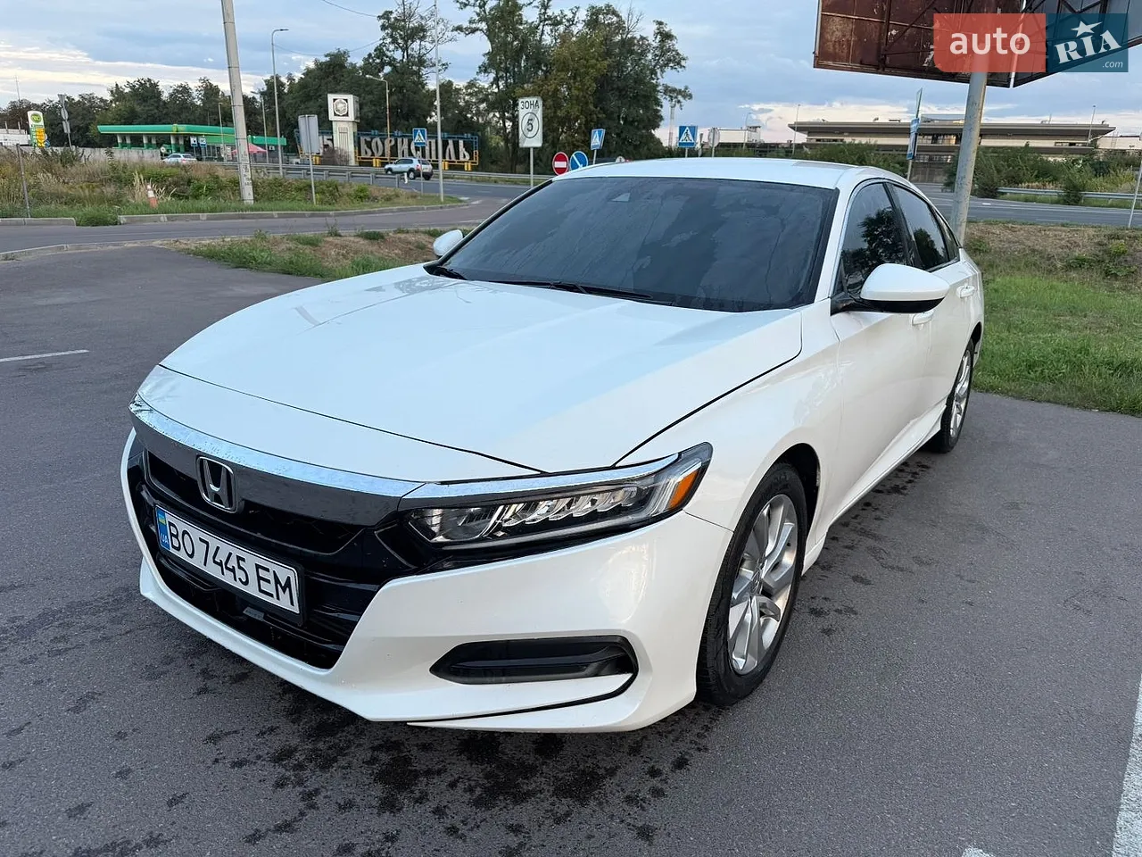 2019 Honda Accord - фото 1
