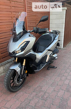 Honda ADV 150 ADV 350 2022