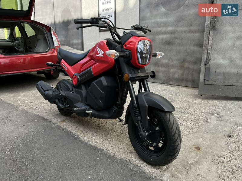 Грузовые мотороллеры, мотоциклы, скутеры, мопеды Honda ADV 150