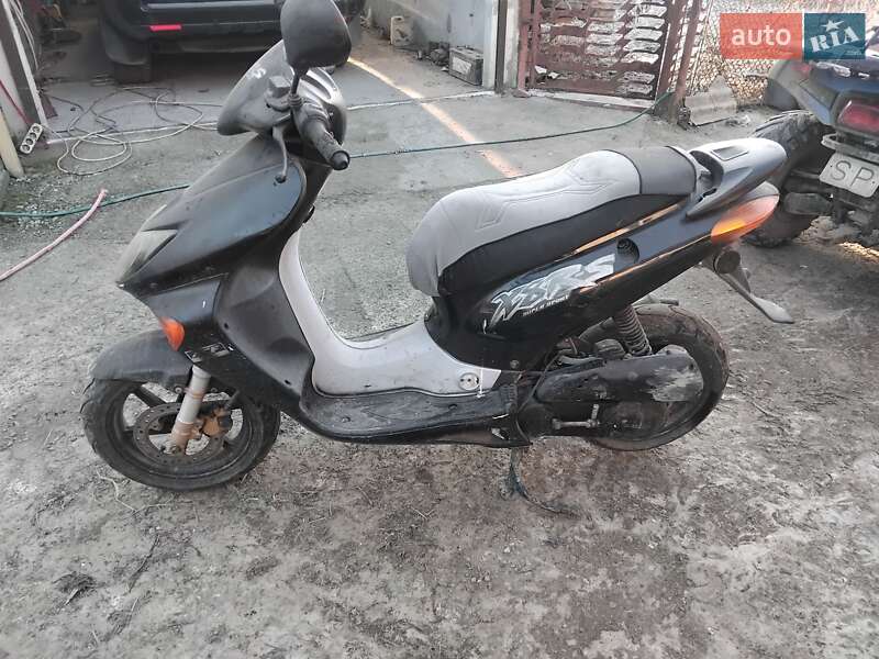 Грузовые мотороллеры, мотоциклы, скутеры, мопеды Honda Airblade 150