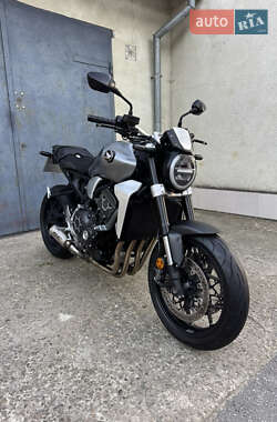 Honda CB 1000R  2018