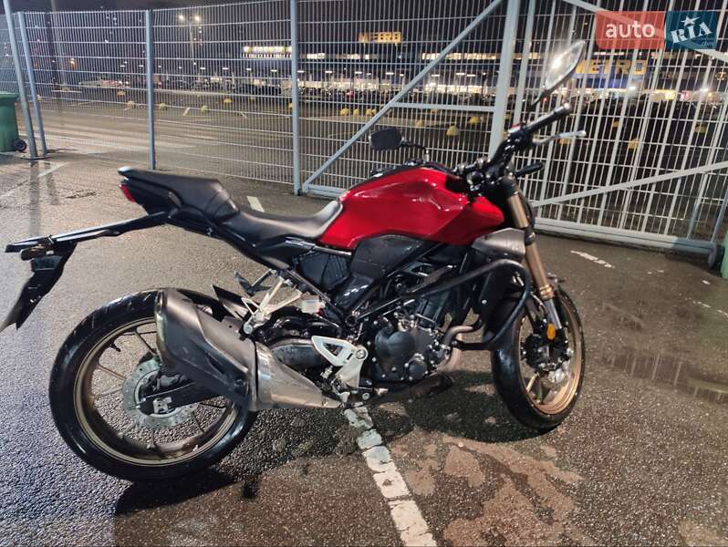 Мотоцикл Без обтекателей (Naked bike) Honda CB 300R