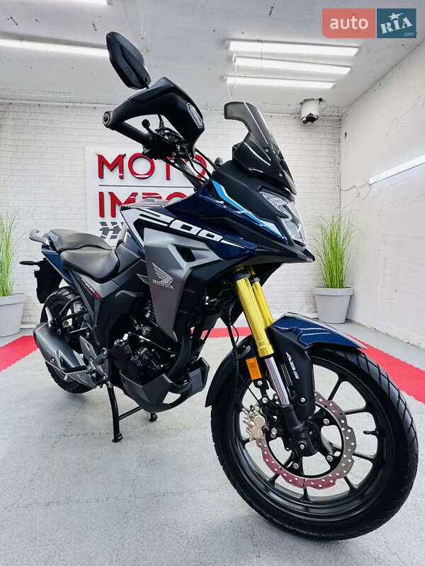Honda CB 400X