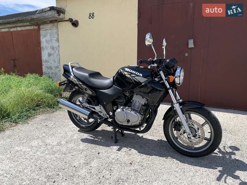 Мотоцикл Классик Honda CB 500