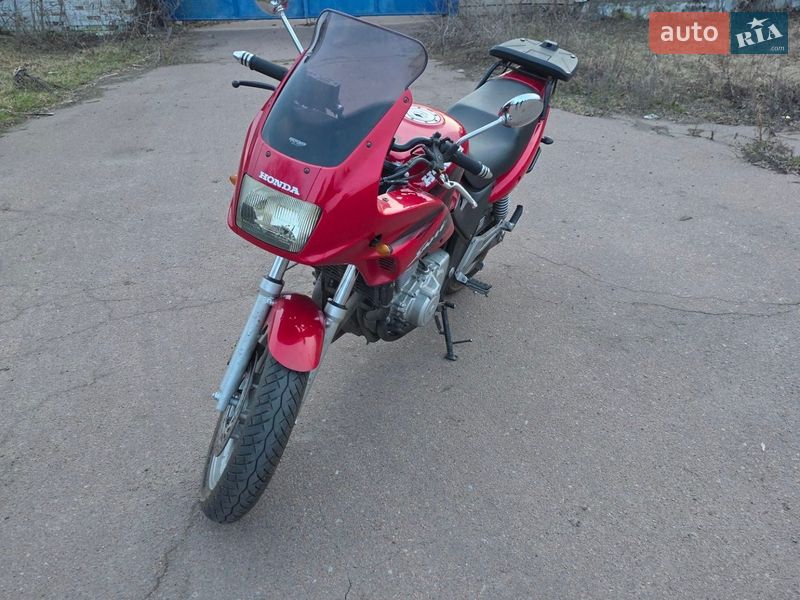 Мотоцикл Спорт-туризм Honda CB 500S