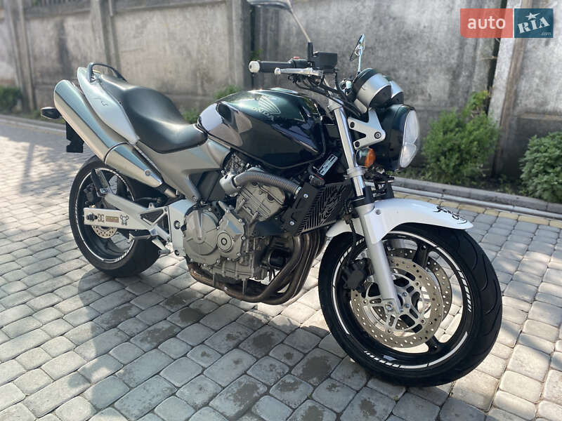 Спортбайк Honda CB 600F Hornet
