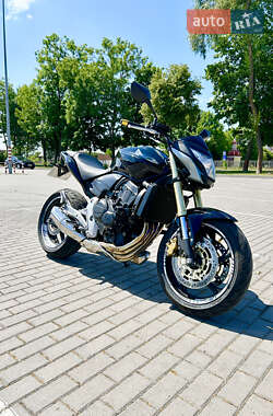 Honda CB 600F Hornet  2011