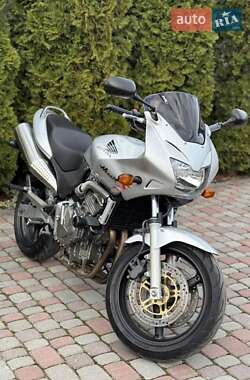 Honda CB 600F Hornet  2002