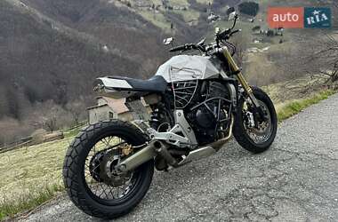 Honda CB 600F Hornet  2011