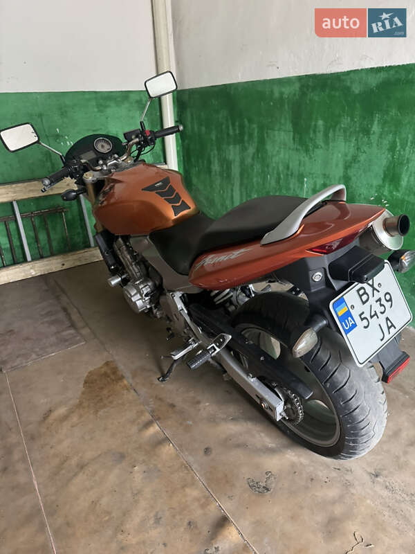 Спортбайк Honda CB 600F Hornet