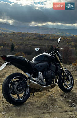Honda CB 600F Hornet  2011