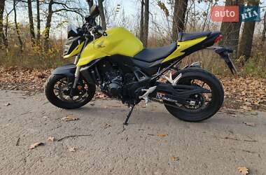 Honda CB 750 Hornet 2023