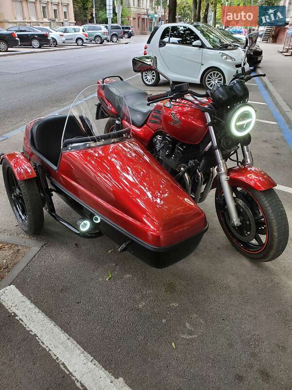 Honda CB 750