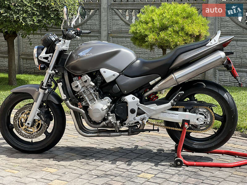 Honda CB 900F Hornet