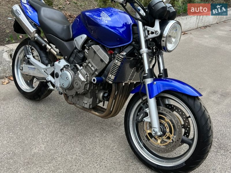 Мотоцикл Без обтікачів (Naked bike) Honda CB 900F Hornet