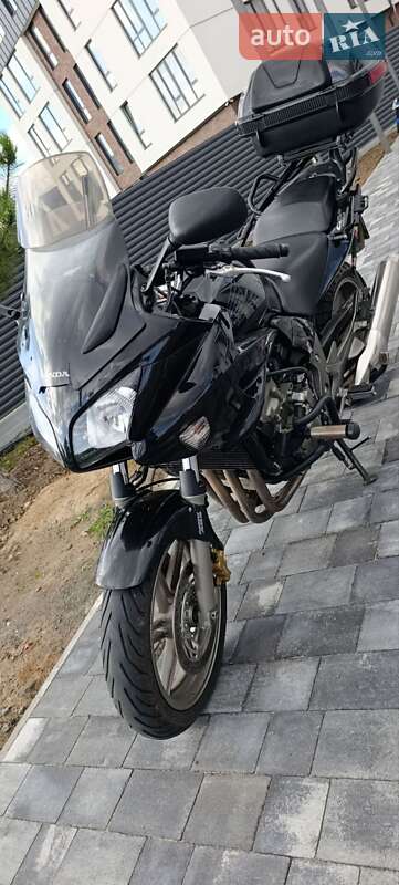 Honda CBF 1000