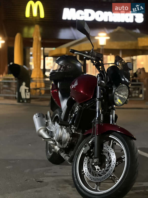 Honda CBF 500