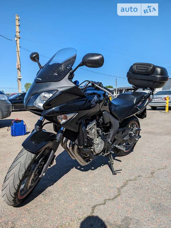 Мотоцикл Туризм Honda CBF 600