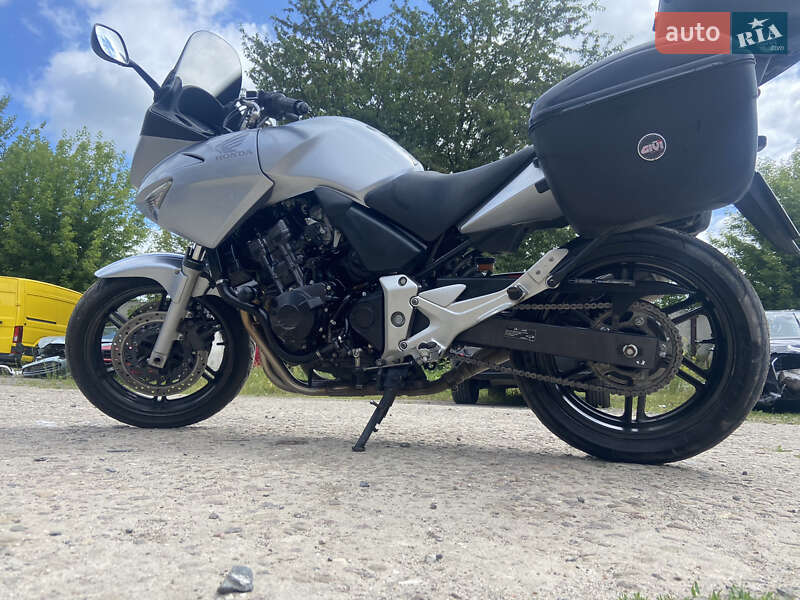 Honda CBF 600