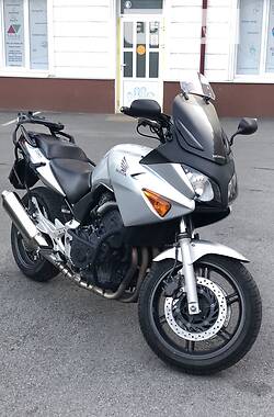 Honda CBF 600N  2004