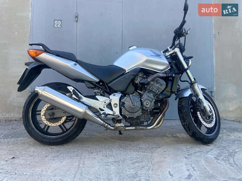 Мотоцикл Без обтекателей (Naked bike) Honda CBF 600N