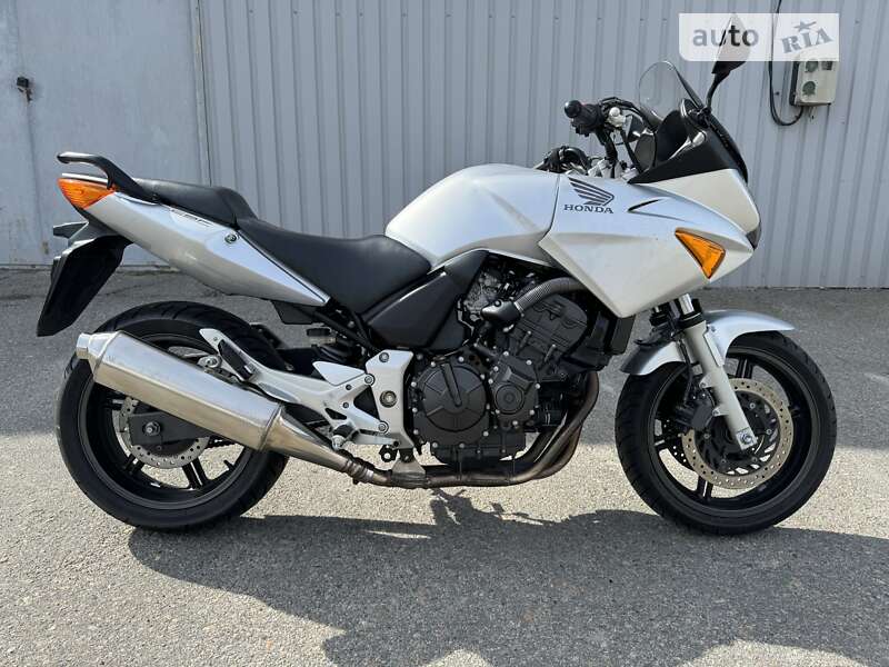 Мотоцикл Спорт-туризм Honda CBF 600S