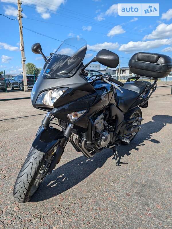 Мотоцикл Туризм Honda CBF 600SA