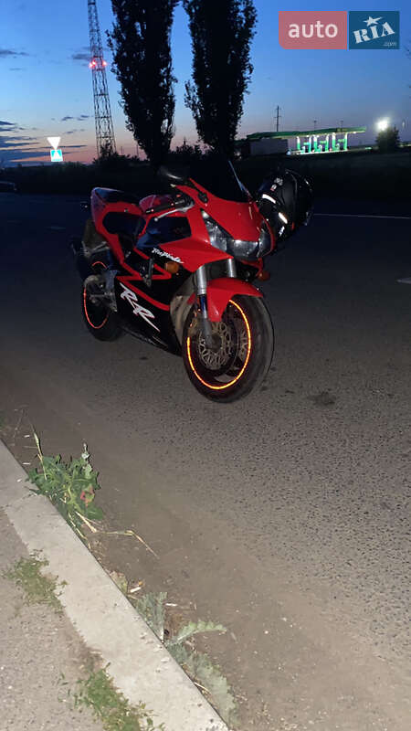 Honda CBR 1000F
