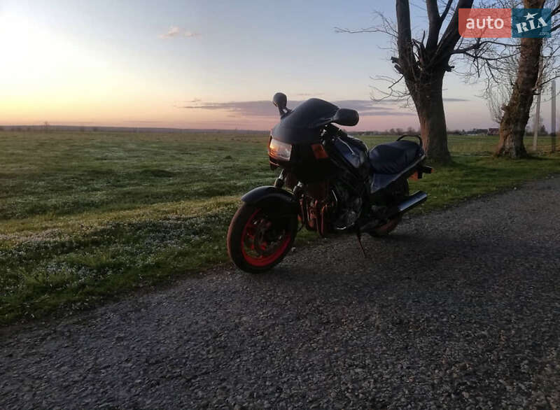 Honda CBR 1000F