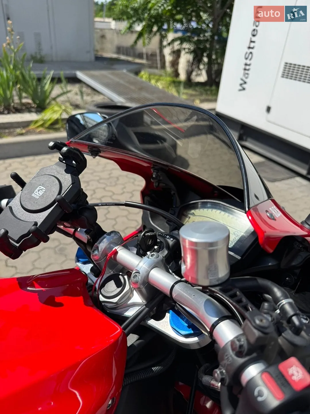 Honda CBR 1000RA 2011 VIN JH2SC59C4CK301168 фото оголошення 7 з 9