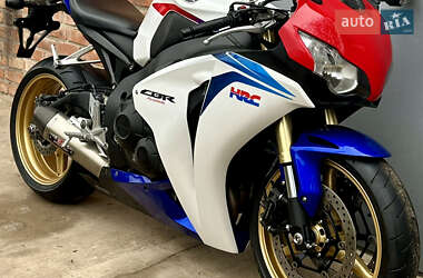 Honda CBR 1000RR  2008