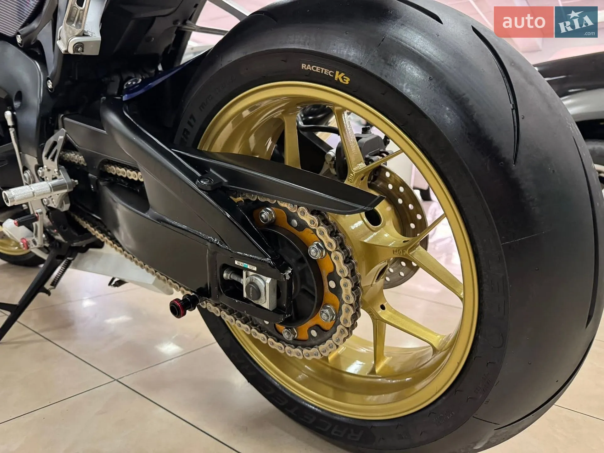 Honda CBR 1000RR 2014 VIN JH2SC59L6DK400107 фото оголошення 5 з 17