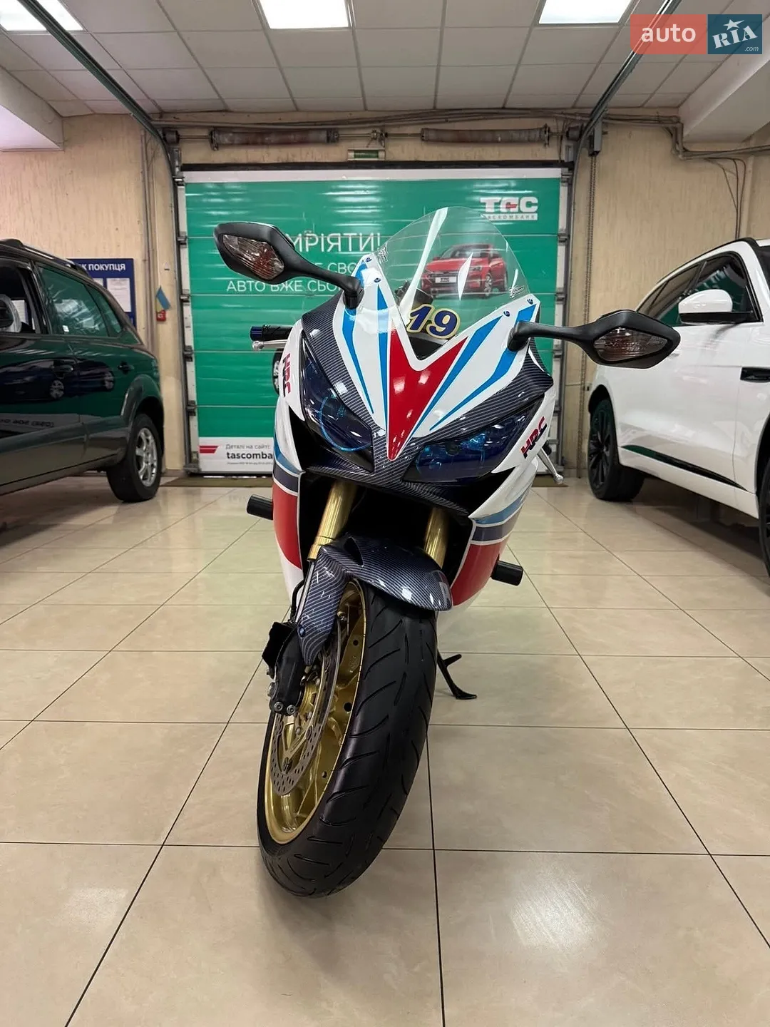 Honda CBR 1000RR 2014 VIN JH2SC59L6DK400107 фото оголошення 12 з 17