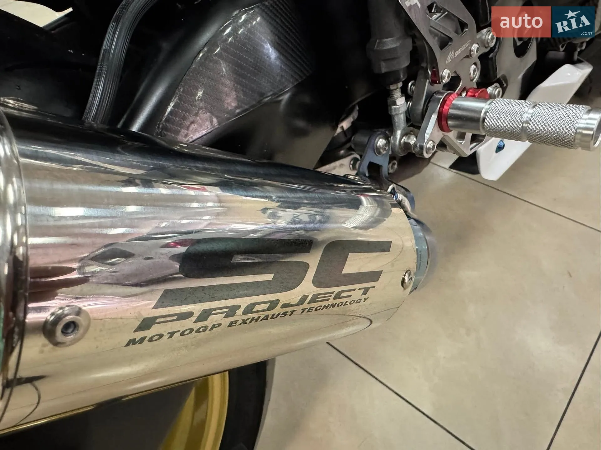 Honda CBR 1000RR 2014 VIN JH2SC59L6DK400107 фото оголошення 7 з 17
