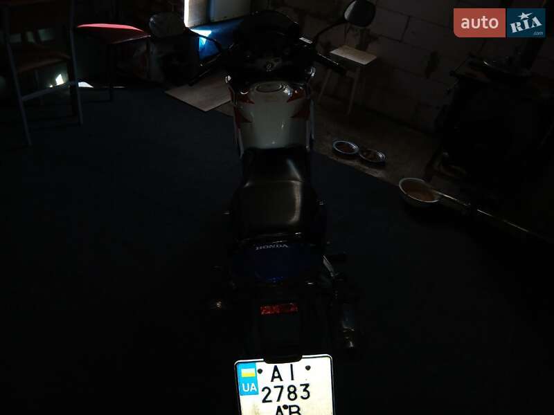 Грузовые мотороллеры, мотоциклы, скутеры, мопеды Honda CBR 125R