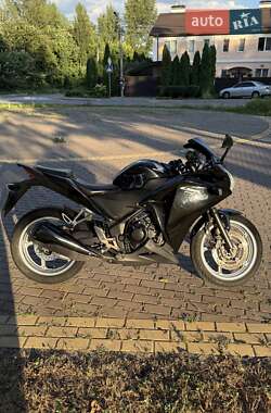 Honda CBR 250R  2012