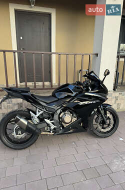 Honda CBR 400R  2017