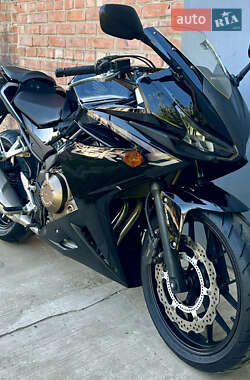 Honda CBR 400R  2016