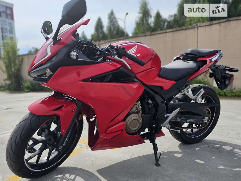 Спортбайк Honda CBR 500R