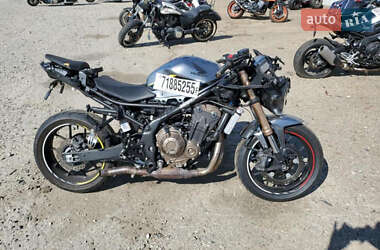 Honda CBR 500R  2023